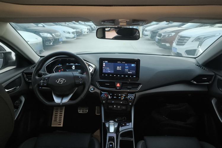 Used Hyundai Lafesta Electric 2020 GLX ZhiJie Edition Center Console