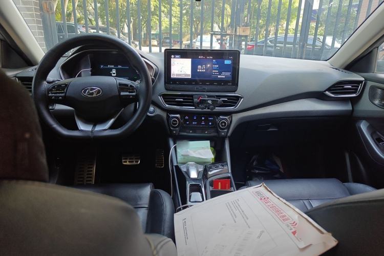 Used Hyundai Lafesta Electric 2020 GLX ZhiJie Edition Center Console