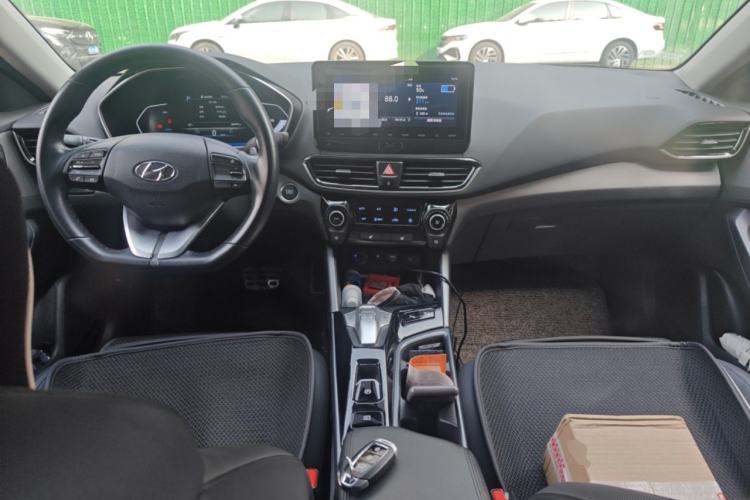 Used Hyundai Lafesta Electric 2020 GLX ZhiJie Edition Center Console