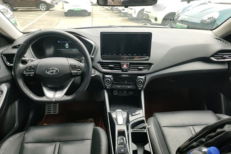 Used Hyundai Lafesta Electric 2020 GLX ZhiJie Edition Center Console