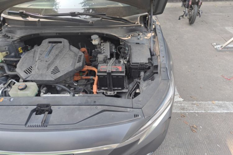 Used Hyundai Lafesta Electric 2020 GLX ZhiJie Edition Engine Bay Left
