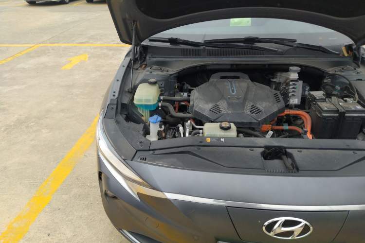 Used Hyundai Lafesta Electric 2020 GLX ZhiJie Edition Engine Bay Right