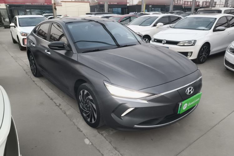 Used Hyundai Lafesta Electric 2020 GLX ZhiJie Edition Front Right 45 Deg