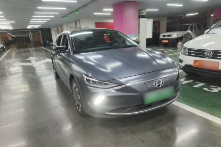 Used Hyundai Lafesta Electric 2020 GLX ZhiJie Edition Front Right 45 Deg