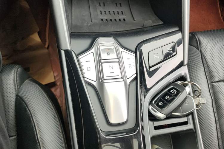 Used Hyundai Lafesta Electric 2020 GLX ZhiJie Edition Gear Lever