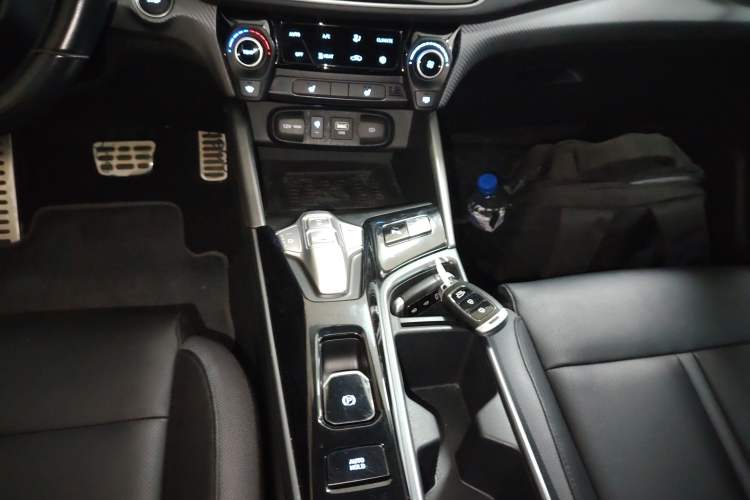 Used Hyundai Lafesta Electric 2020 GLX ZhiJie Edition Gear Lever