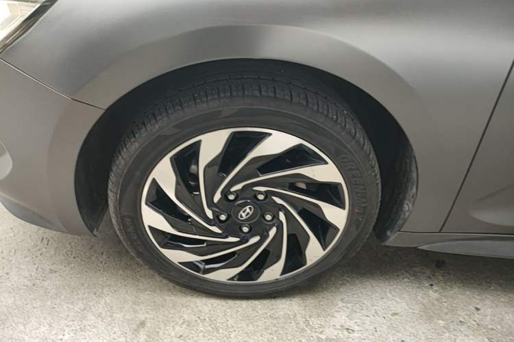 Used Hyundai Lafesta Electric 2020 GLX ZhiJie Edition Left Front Wheel Hub