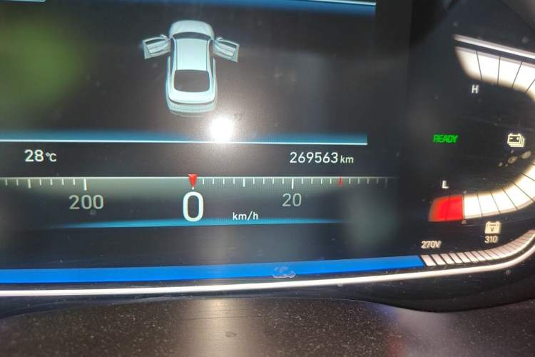 Used Hyundai Lafesta Electric 2020 GLX ZhiJie Edition Odometer Close Up