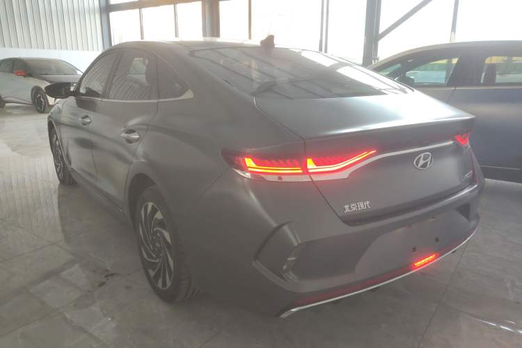 Used Hyundai Lafesta Electric 2020 DLX Enjoyment Edition Rear Left 45 Deg