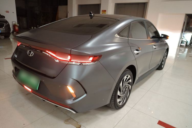 Used Hyundai Lafesta Electric 2020 GLX ZhiJie Edition Rear Right 45 Deg