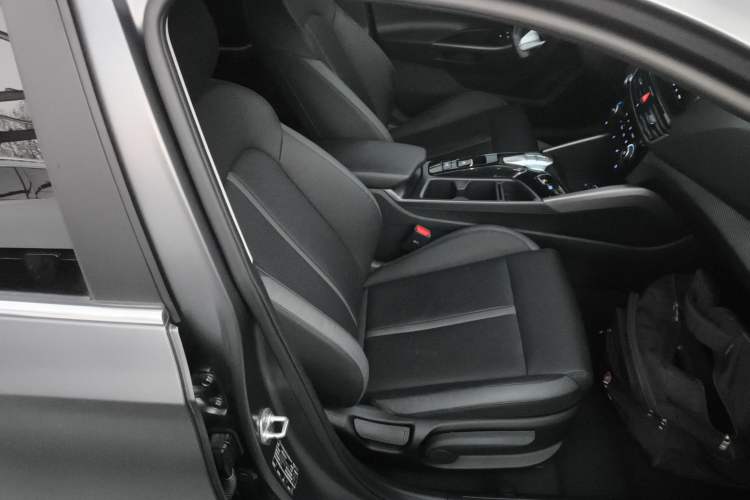 Used Hyundai Lafesta Electric 2020 GLX ZhiJie Edition Right Front Seat