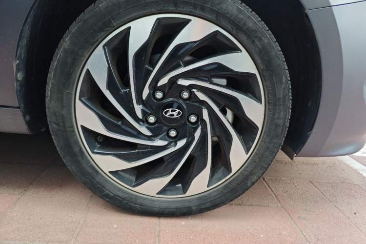 Used Hyundai Lafesta Electric 2020 GLX ZhiJie Edition Right Front Wheel Hub