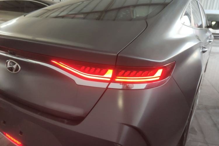 Used Hyundai Lafesta Electric 2020 DLX Enjoyment Edition Right Rear Taillight