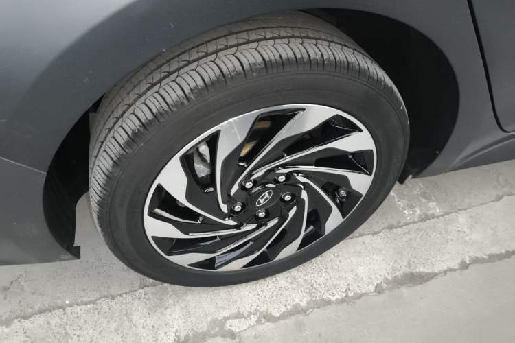 Used Hyundai Lafesta Electric 2020 GLX ZhiJie Edition Right Rear Wheel Hub