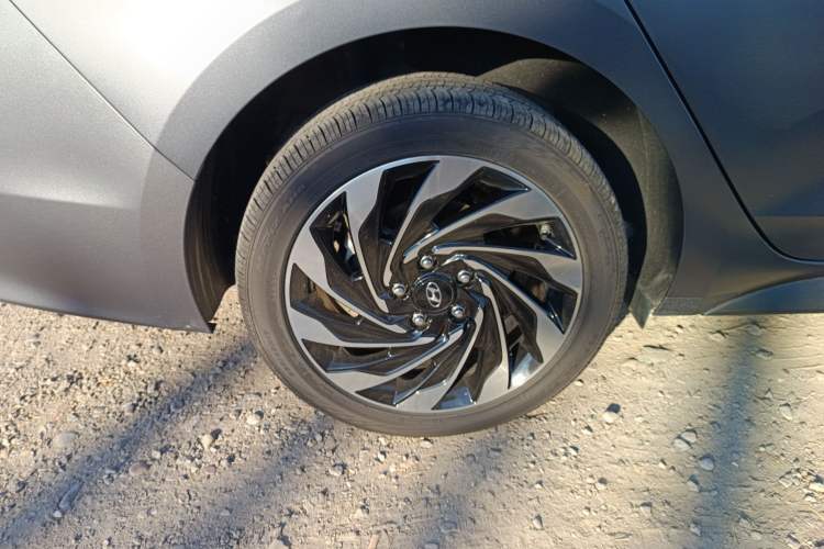 Used Hyundai Lafesta Electric 2020 GLX ZhiJie Edition Right Rear Wheel Hub