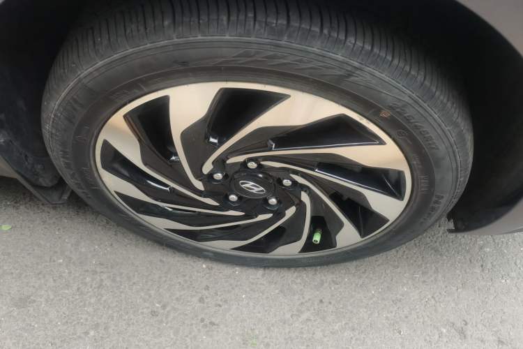 Used Hyundai Lafesta Electric 2020 DLX Enjoyment Edition Right Front Wheel Hub