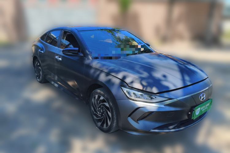 Used Hyundai Lafesta Electric 2020 DLX Enjoyment Edition Front Right 45 Deg