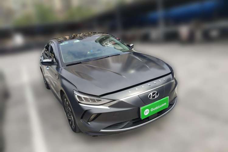 Used Hyundai Lafesta Electric 2020 GLX ZhiJie Edition Front Right 45 Deg