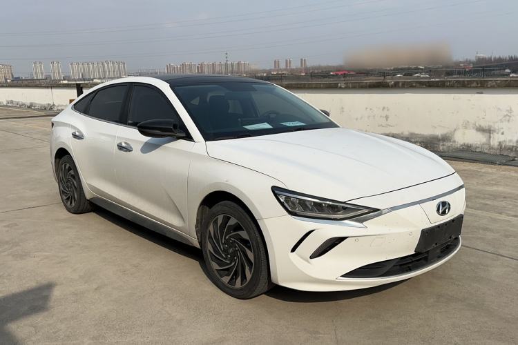 Used Hyundai Lafesta Electric 2020 GLX ZhiJie Edition Exterior 2
