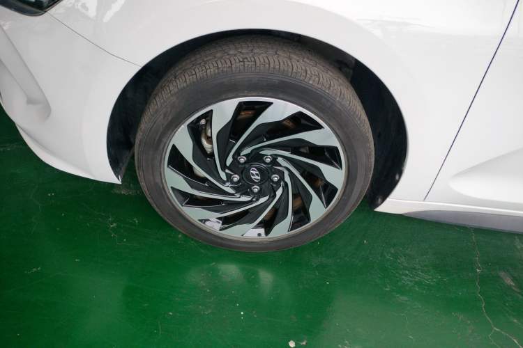Used Hyundai Lafesta Electric 2020 DLX Enjoyment Edition Left Front Wheel Hub