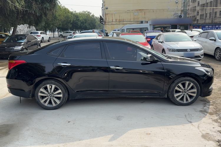 Used Hyundai Mistra 2014 1.8L Automatic Deluxe DLX Model Exterior 2
