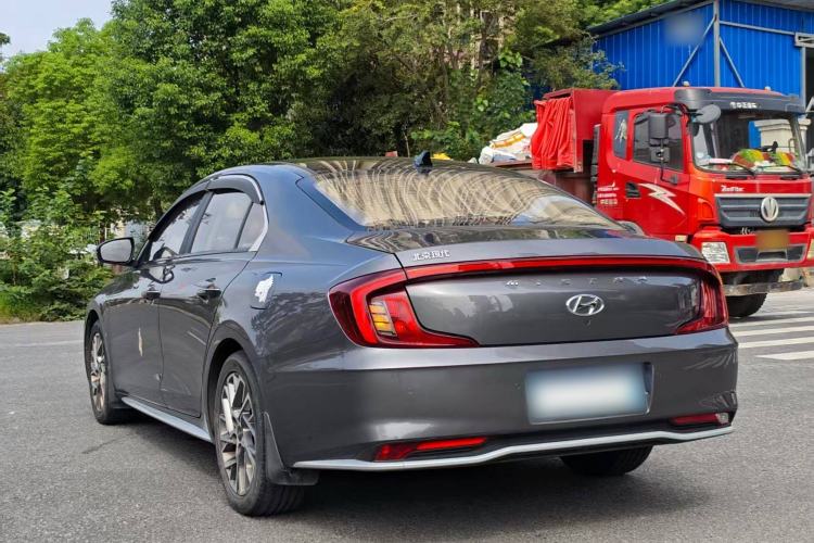 Used Hyundai Mistra 2021 1.8L CVT GLX Elite Edition Exterior 3
