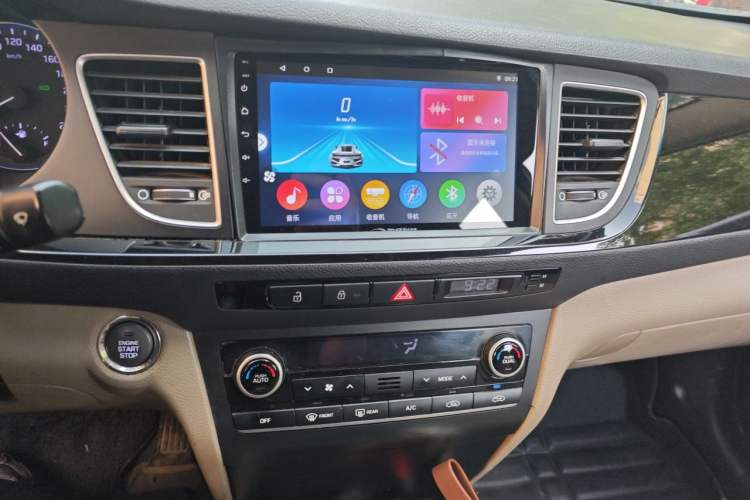 Used Hyundai Mistra 2014 1.8L Automatic Smart GLS Audio And AC Panel