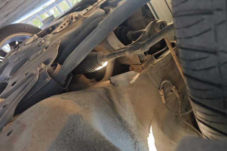 Used Hyundai Mistra 2014 1.8L Automatic Deluxe DLX Model Chassis Front Left