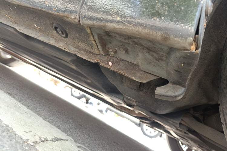Used Hyundai Mistra 2014 1.8L Automatic Deluxe DLX Model Chassis Front Right