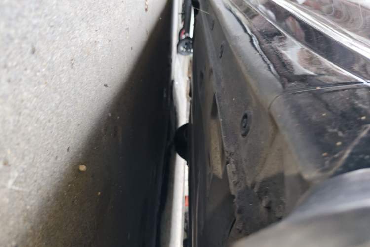 Used Hyundai Mistra 2014 1.8L Automatic Smart GLS Chassis Front Right