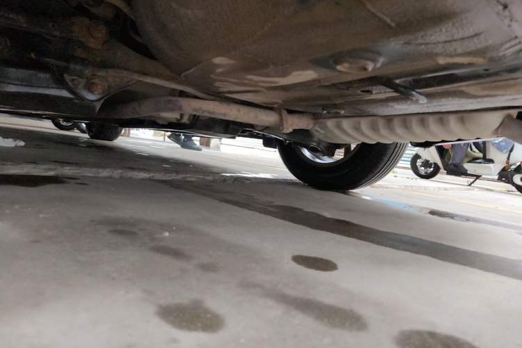Used Hyundai Mistra 2014 1.8L Manual Comfort GL Model Chassis Rear Left