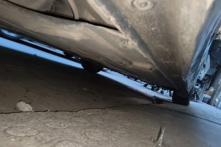 Used Hyundai Mistra 2014 1.8L Automatic Smart GLS Chassis Rear Right