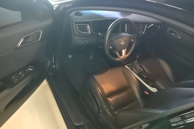 Used Hyundai Mistra 2014 1.8L Automatic Smart GLS Driver Seat