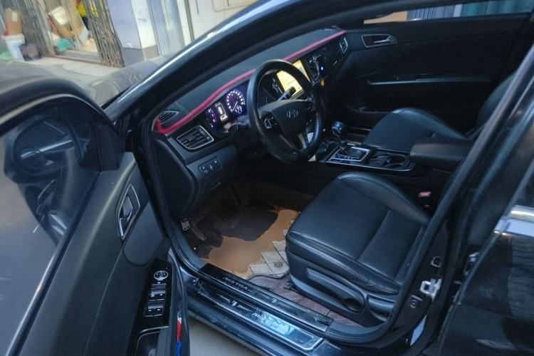 Used Hyundai Mistra 2014 1.8L Automatic Smart GLS Driver Seat