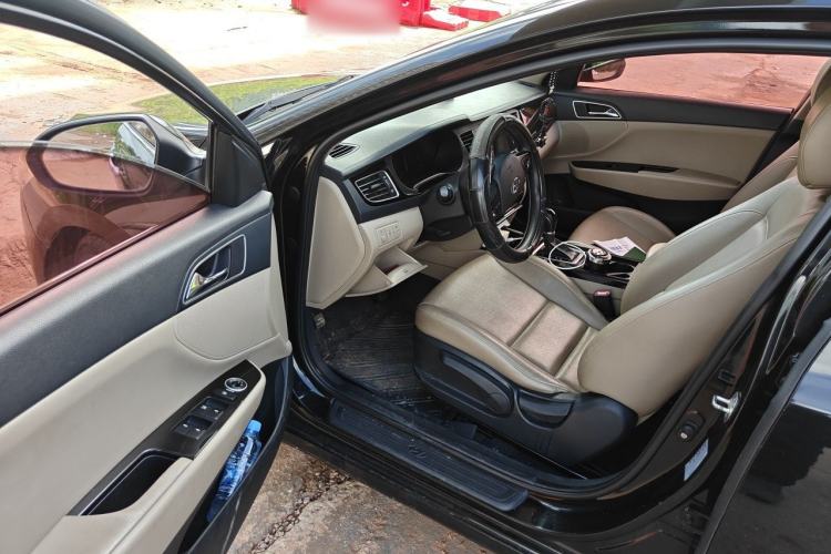Used Hyundai Mistra 2014 1.8L Automatic Smart GLS Driver Seat