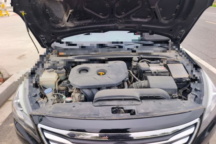 Used Hyundai Mistra 2014 1.8L Manual Comfort GL Model Engine Bay