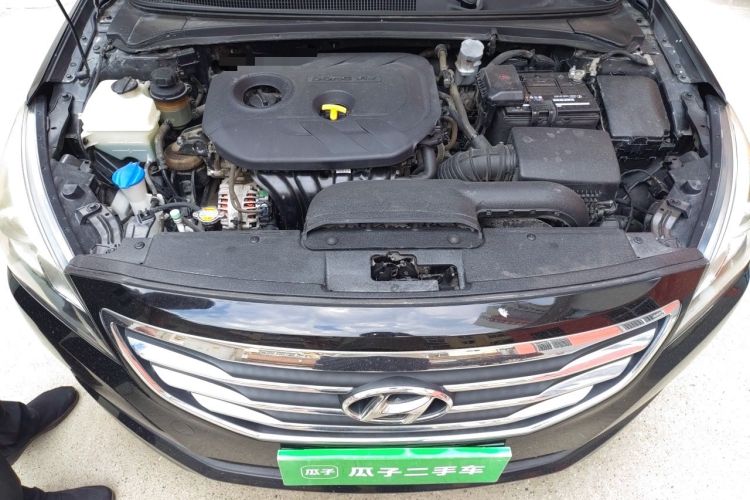 Used Hyundai Mistra 2014 1.8L Automatic Smart GLS Engine Bay