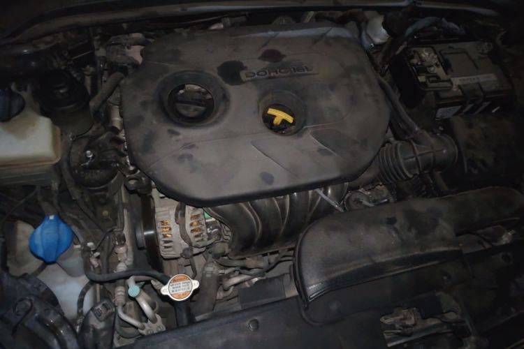 Used Hyundai Mistra 2014 1.8L Automatic Smart GLS Engine Bay