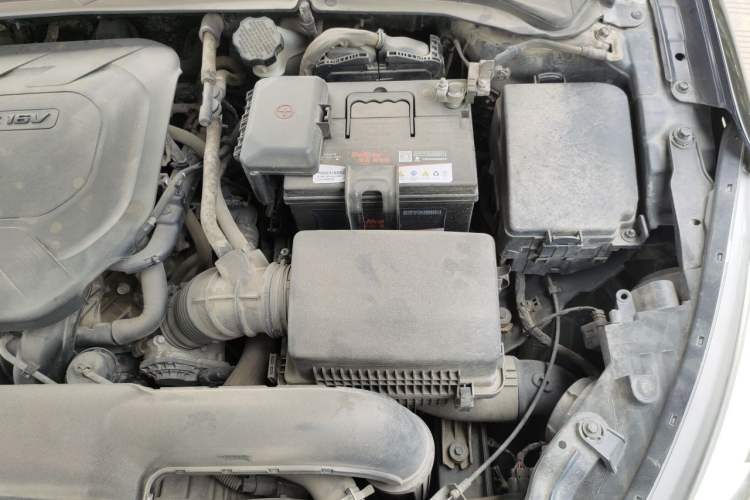 Used Hyundai Mistra 2014 1.8L Automatic Smart GLS Engine Bay Left