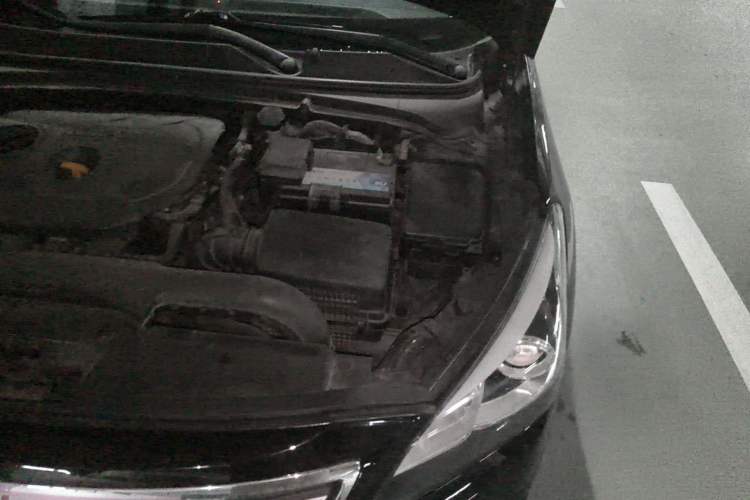 Used Hyundai Mistra 2014 1.8L Automatic Smart GLS Engine Bay Left