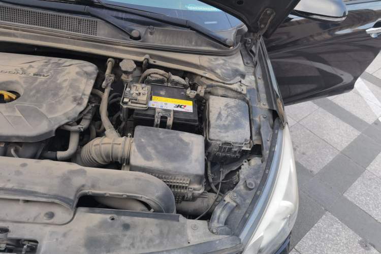 Used Hyundai Mistra 2014 1.8L Automatic Smart GLS Engine Bay Left