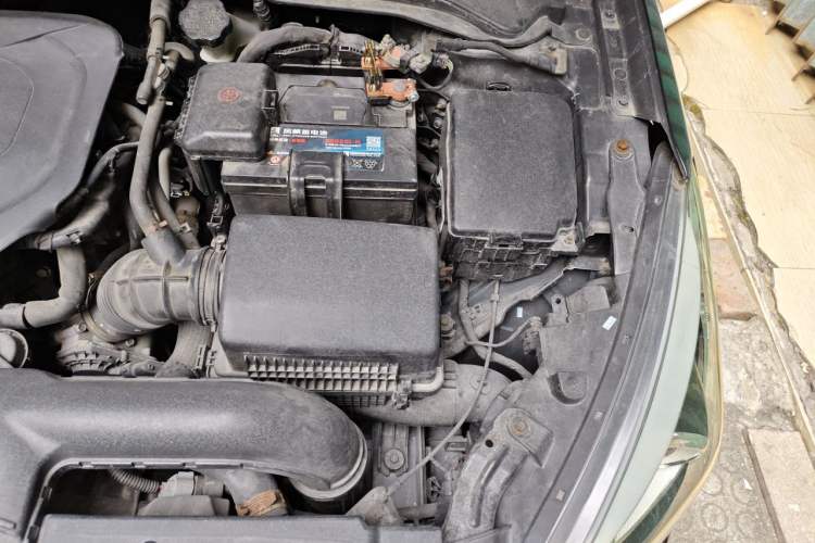 Used Hyundai Mistra 2014 1.8L Automatic Smart GLS Engine Bay Left
