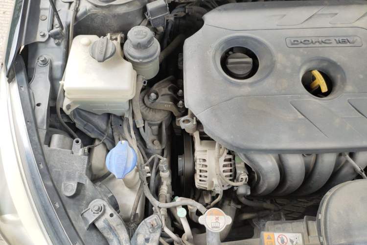 Used Hyundai Mistra 2014 1.8L Automatic Smart GLS Engine Bay Right