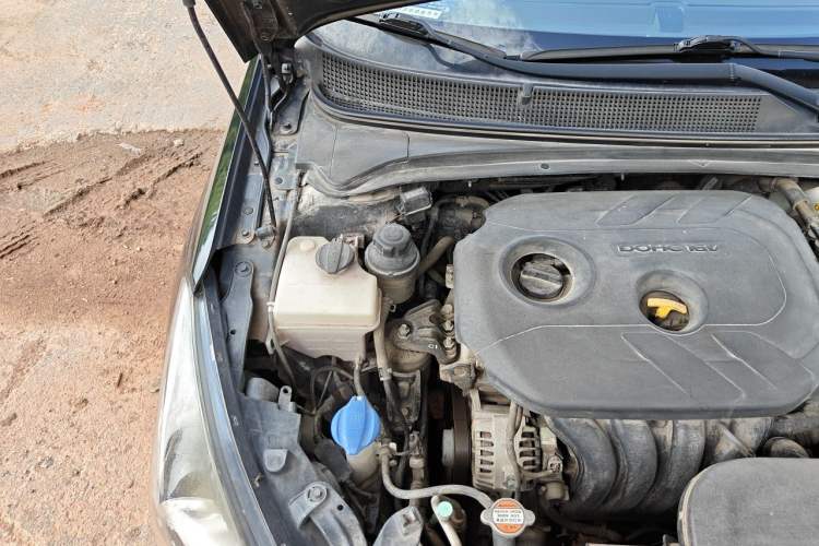 Used Hyundai Mistra 2014 1.8L Automatic Smart GLS Engine Bay Right