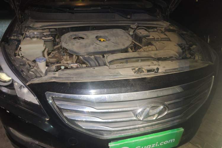 Used Hyundai Mistra 2014 1.8L Manual Comfort GL Model Engine Bay