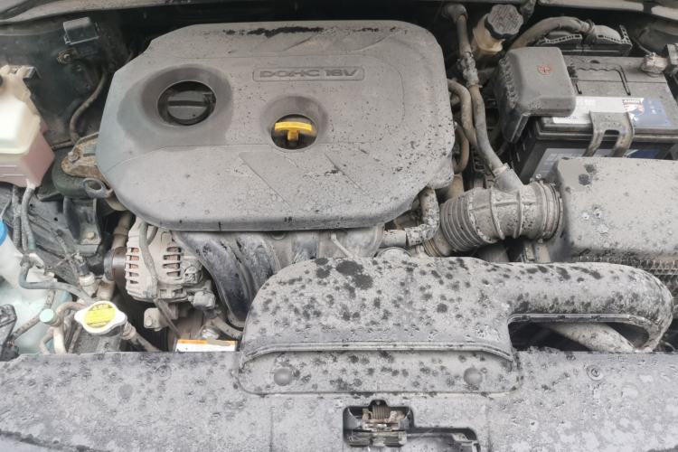 Used Hyundai Mistra 2014 1.8L Automatic Deluxe DLX Model Engine Bay