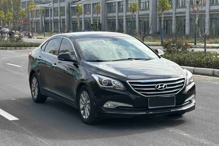 Used Hyundai Mistra 2014 1.8L Automatic Smart GLS Exterior 2