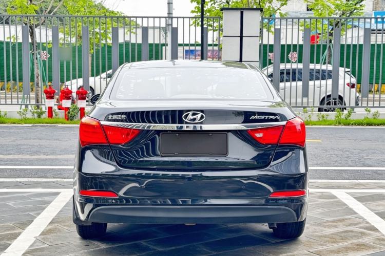 Used Hyundai Mistra 2014 1.8L Automatic Smart GLS Exterior 4