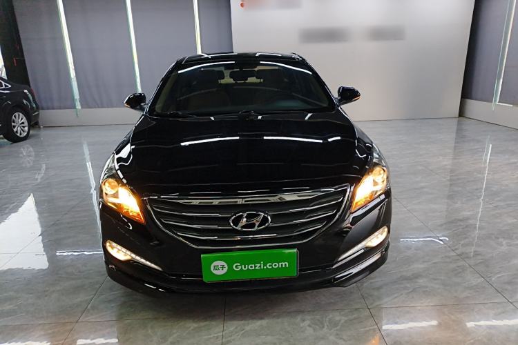 Used Hyundai Mistra 2014 1.8L Automatic Smart GLS Front