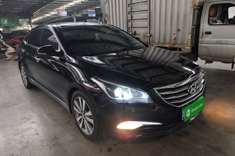 Used Hyundai Mistra 2014 1.8L Automatic Deluxe DLX Model Front Right 45 Deg